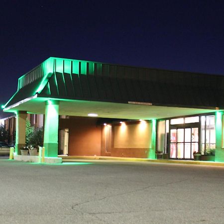 Travelodge By Wyndham Sturgis Buitenkant foto